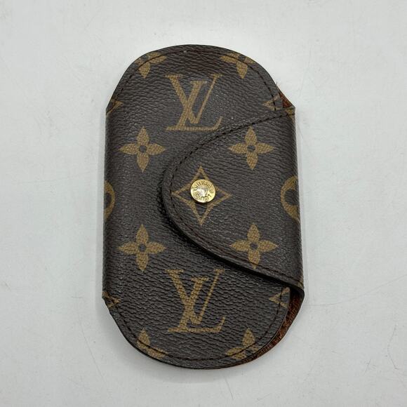 LOUIS VUITTON LV Monogram Multicles Round Key Holder GM 4 Ring - Picture 3 of 10